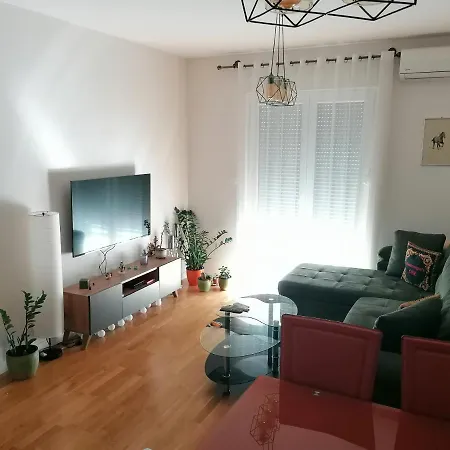 Garden Apartment